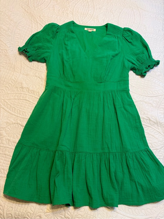Boden Dresses & Skirts - Boden Anna Double cloth Bright Green V-Neck Dress
